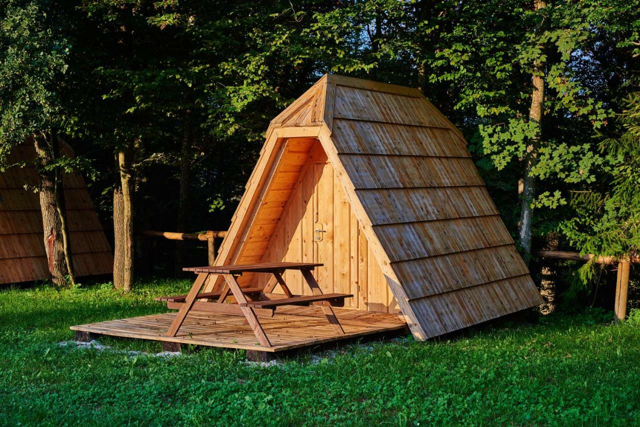 Glamping Village - Speleo Camp Logatec Exterior photo
