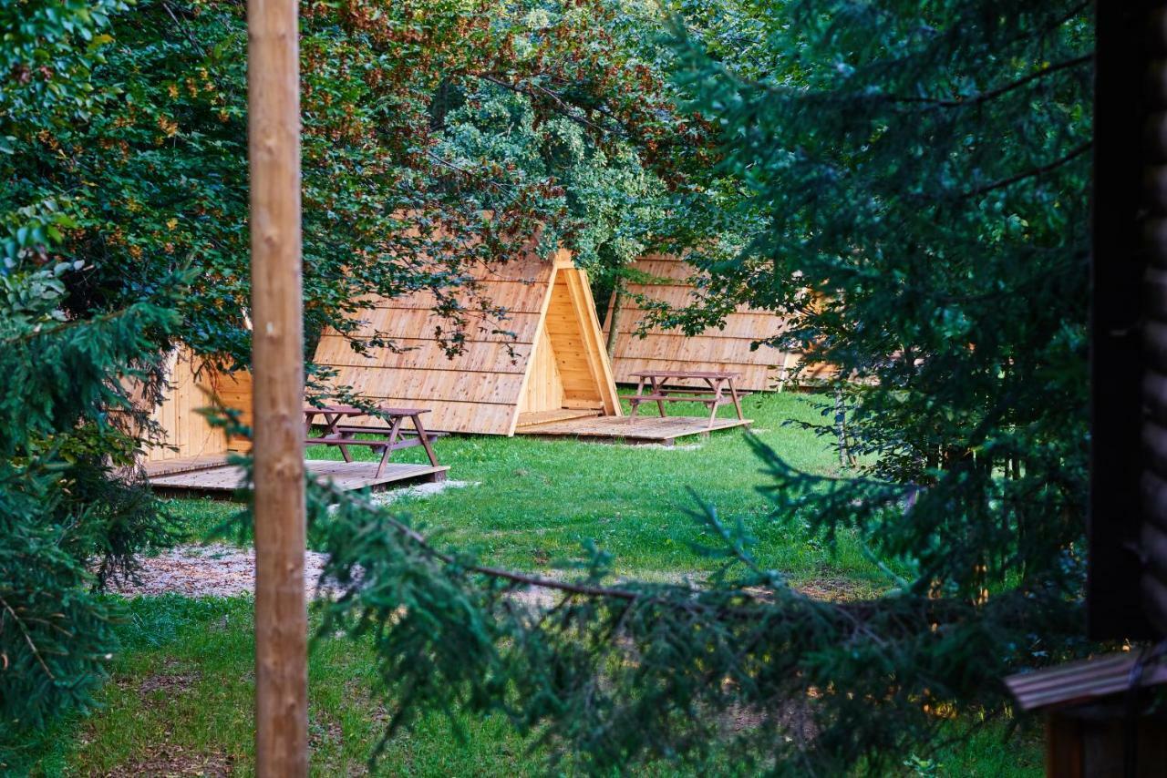 Glamping Village - Speleo Camp Logatec Exterior photo
