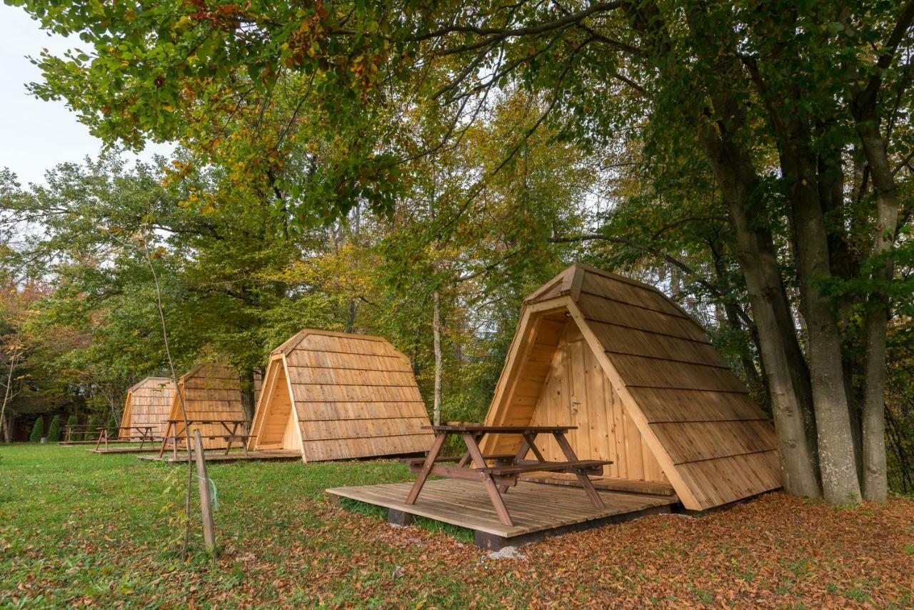 Glamping Village - Speleo Camp Logatec Exterior photo